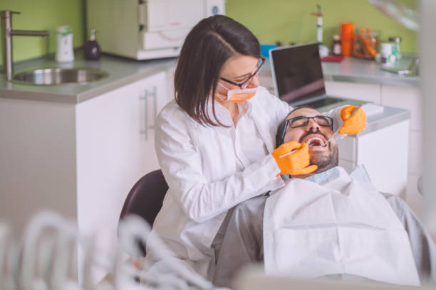 Best Orthodontic Emergency Dentist in Hamshire, TX
